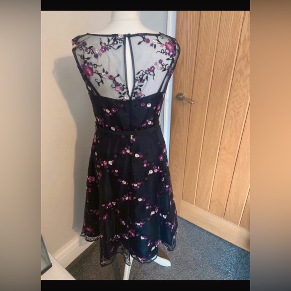Brand New Phase Eight Stunning Evening Dress - Picture 3 of 6
